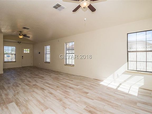 5th image of 2820 Geist Ct