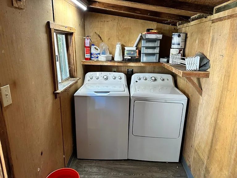872 Coleman Ave — Photo 13