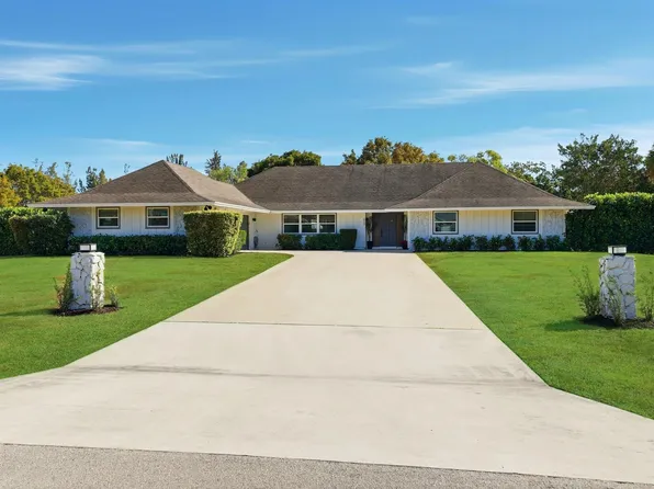 624 Whippoorwill Row, West Palm Beach, FL 33411