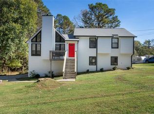 2830 Emerald Frst, Acworth, GA 30102