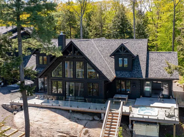 1211 Foreman Rd #44, Muskoka Lakes, ON P0B 1J0