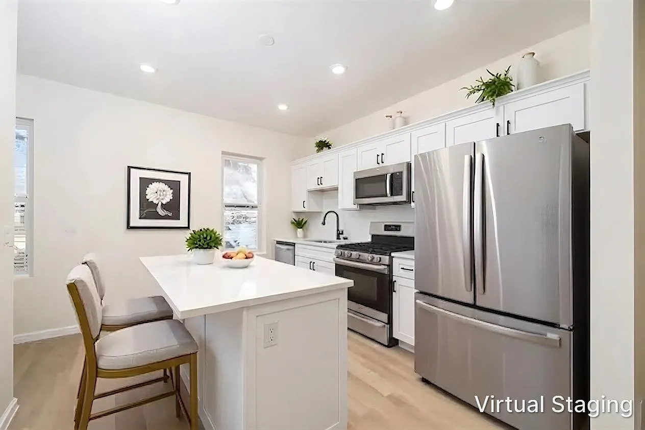 1 bed, 1.0 bath, 655 sqft, $2,200 — Photo 1