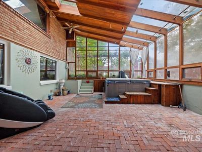 385 Sunrise Blvd N, Twin Falls, ID, 83301