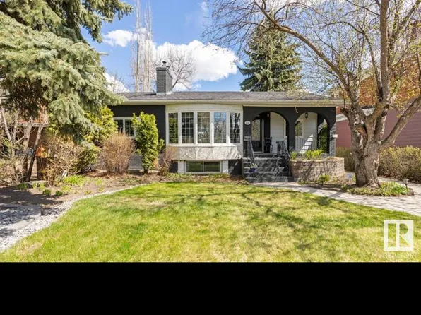 9419 97th St NW, Edmonton, AB T6C 4A2