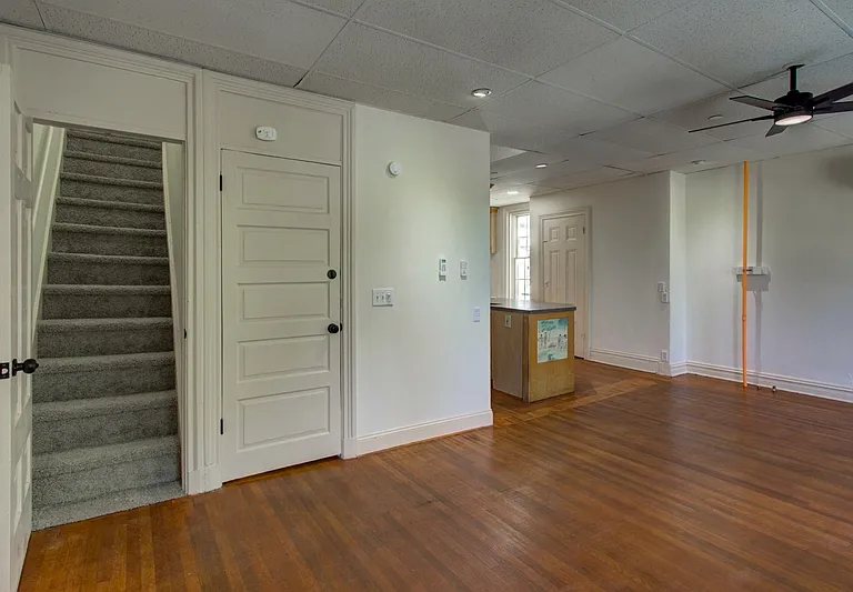 515 Locust St #3 — Photo 11
