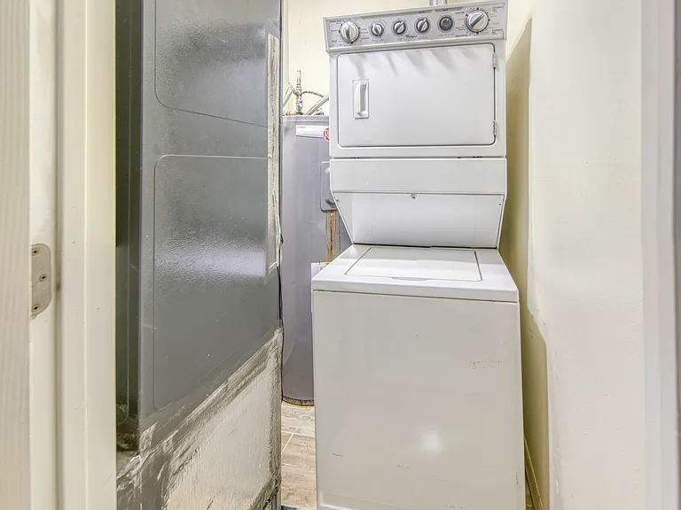 305 S Federal Hwy #2 — Photo 6