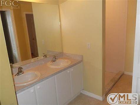 4th image of 3418 72nd St W