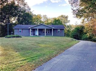 5449 N Terry Road, Austin, IN 47102