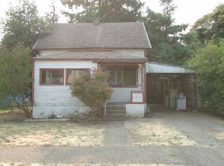 519 S 3rd St, Cottage Grove, OR 97424