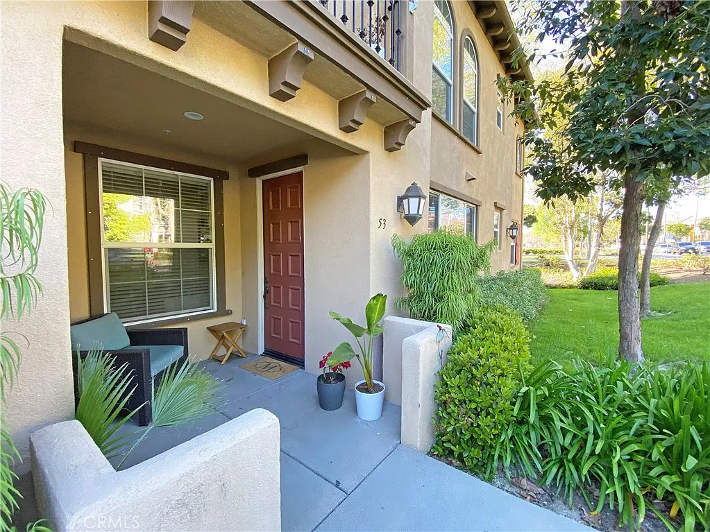 2 bed, 1102 sqft, $3,500 — Photo 4
