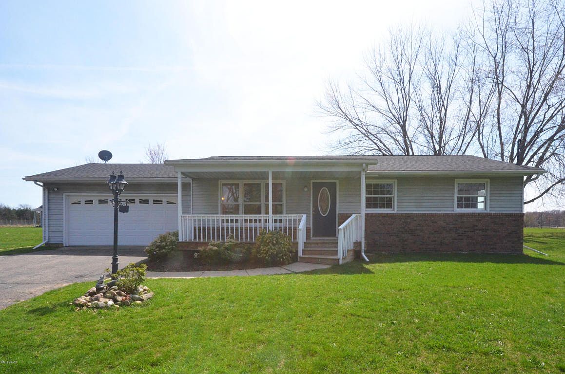 186 E U Ave, Vicksburg, MI 49097 Zillow