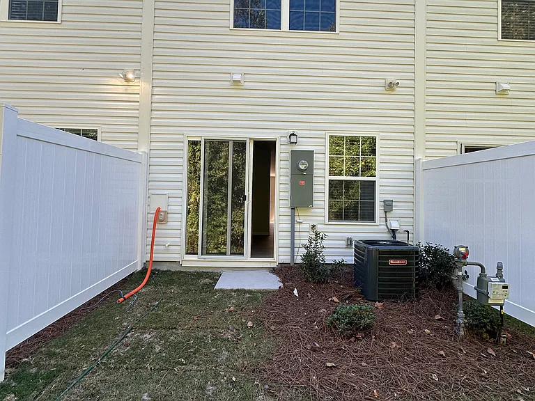 1810 Autumn Mist Dr — Photo 9