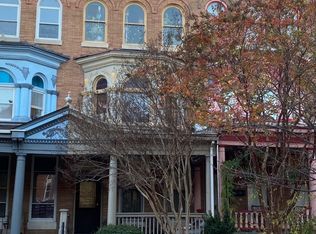 2834 N Calvert St APT 1R, Baltimore, MD 21218