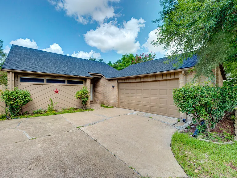 1626 S Kirkwood Rd — Photo 46
