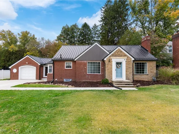 2840 Canton Rd, Uniontown, OH 44685