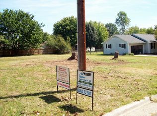 1608 Palmer Dr, Graham, NC 27253