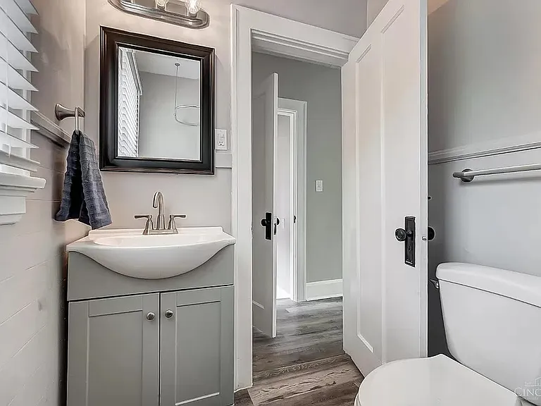 3479 Evanston Ave — Photo 32