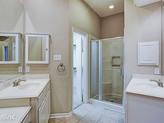 003_Building Photo - 206 Whispering Ridge Terrace