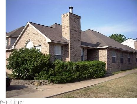 3313 exterior