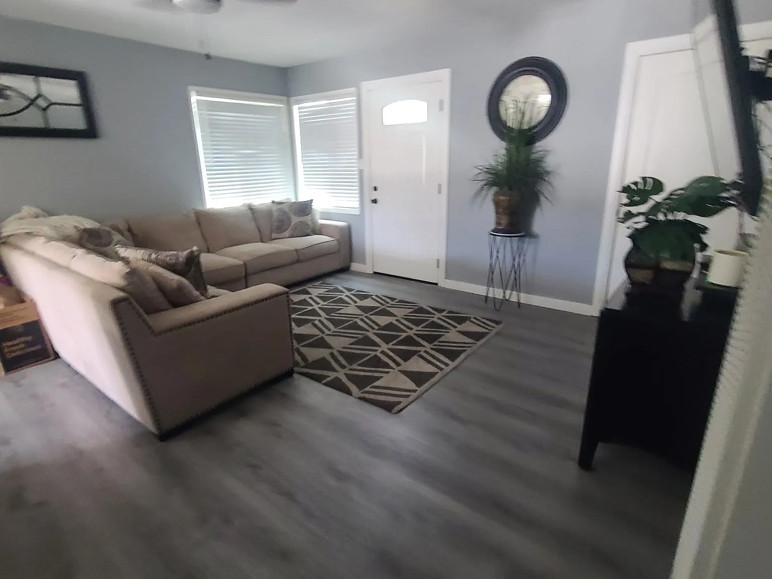 1 bed, 1200 sqft, $1,200 — Photo 1