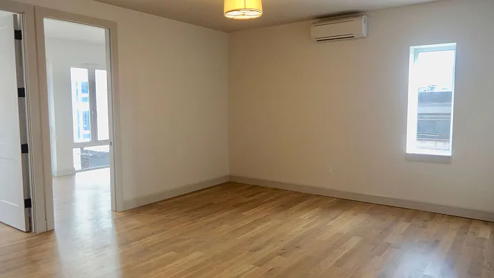 Rented by Grand & Co. | media 20