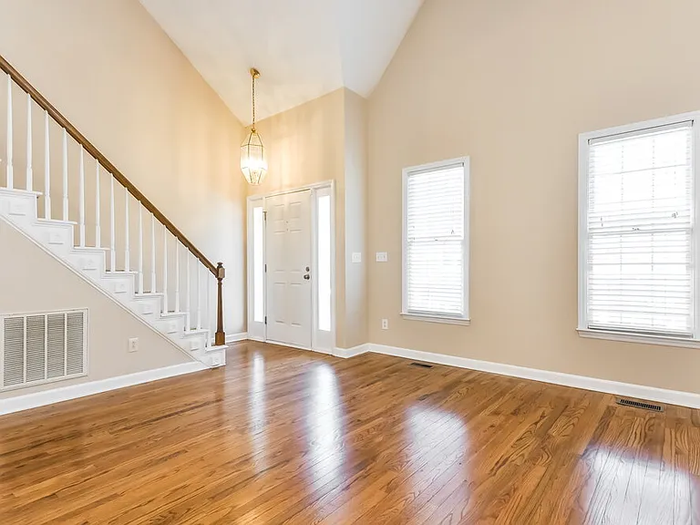 4900 Royal Troon Dr — Photo 2