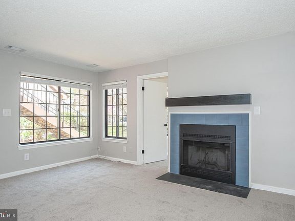 3rd image of 6020A Curtier Dr