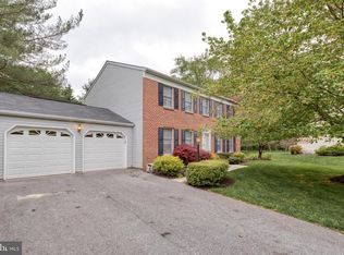 14 Dyson Dan Ct, Reisterstown, MD 21136