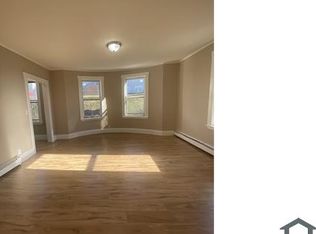 18 Lawton Ave #3, Lynn, MA 01902
