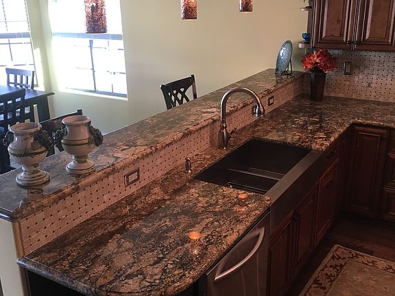 Counter Bar Custom Lighting