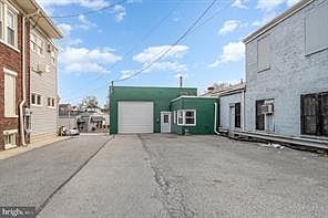5th image of 1880 W Market St