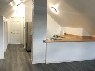 3525 Joslyn Rd UNIT 4, Auburn Hills, MI 48326