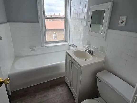 3rd image of 379 Sanford Ave #3