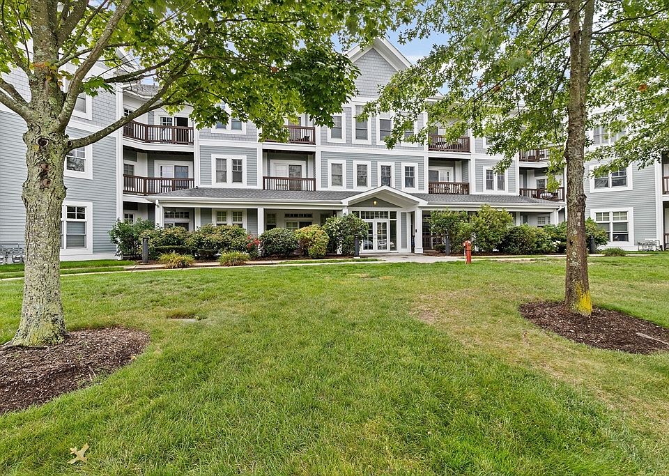 1st image of 501 Commerce Dr Unit 4215