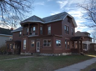 200 8th St S, La Crosse, WI 54601