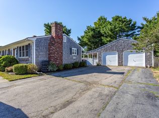 6 Gardner St, Fairhaven, MA 02719