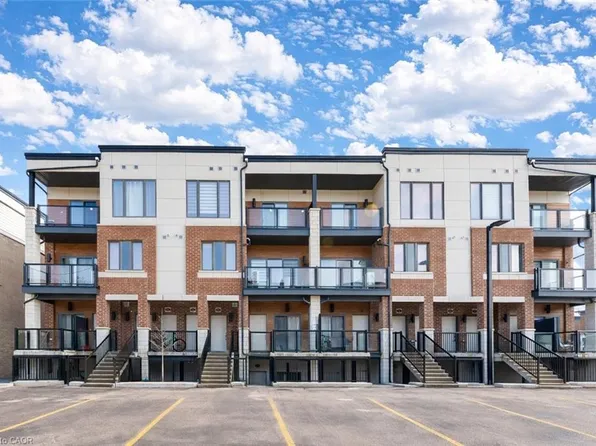 25 Isherwood Ave #87, Cambridge, ON N1R 0E2