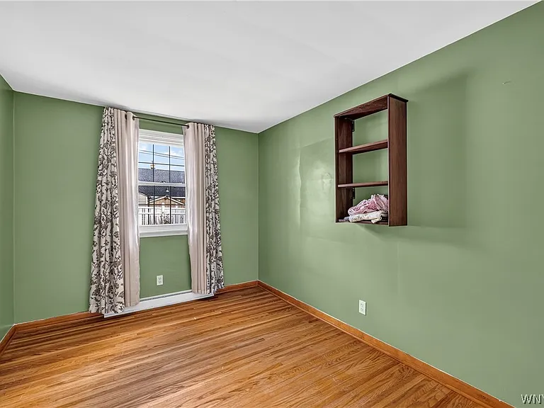28 Parkview Ter — Photo 10