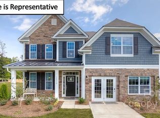 137 Rhuidean Ct, Troutman, NC 28166