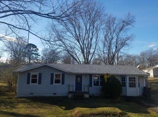 5206 Foxwood Rd, Knoxville, TN 37921