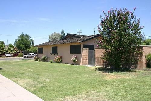1st image of 2514 N Sierra Vista Ave