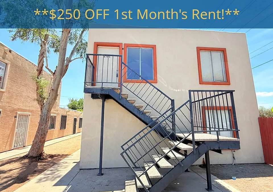 2145 W Mariposa St #201