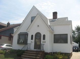 7003 Thornton Dr, Parma, OH 44129