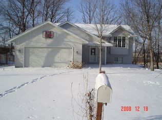 6751 Forest Rd, Rockford, MN 55373