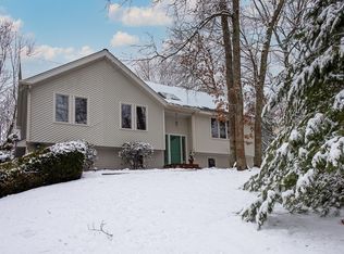 63 Moon Hill Rd, Northbridge, MA 01534