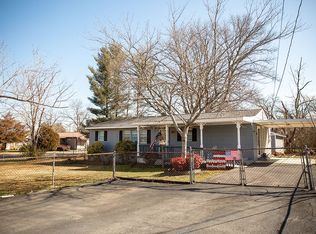 156 Linda Ln, Rossville, GA 30741