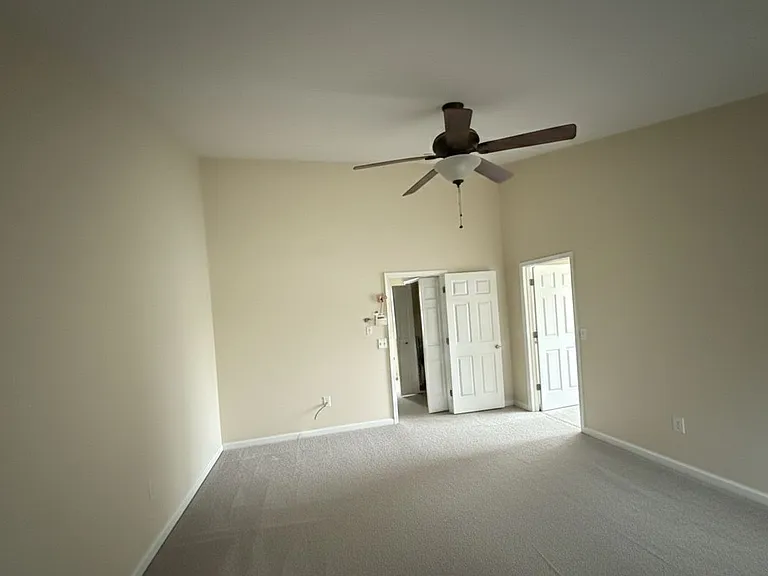 1404 W Running Brook Rd — Photo 6