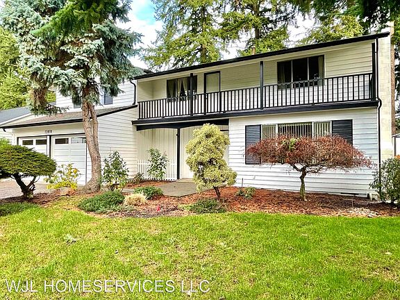 3rd image of 13818 119th Ave NE