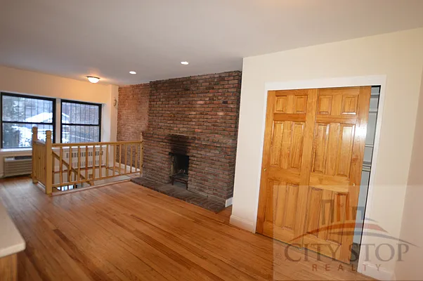 Rented by City Stop Realty | media 27