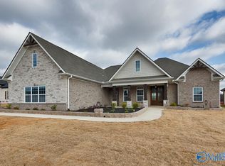 20931 Lakewood Dr, Athens, AL 35611